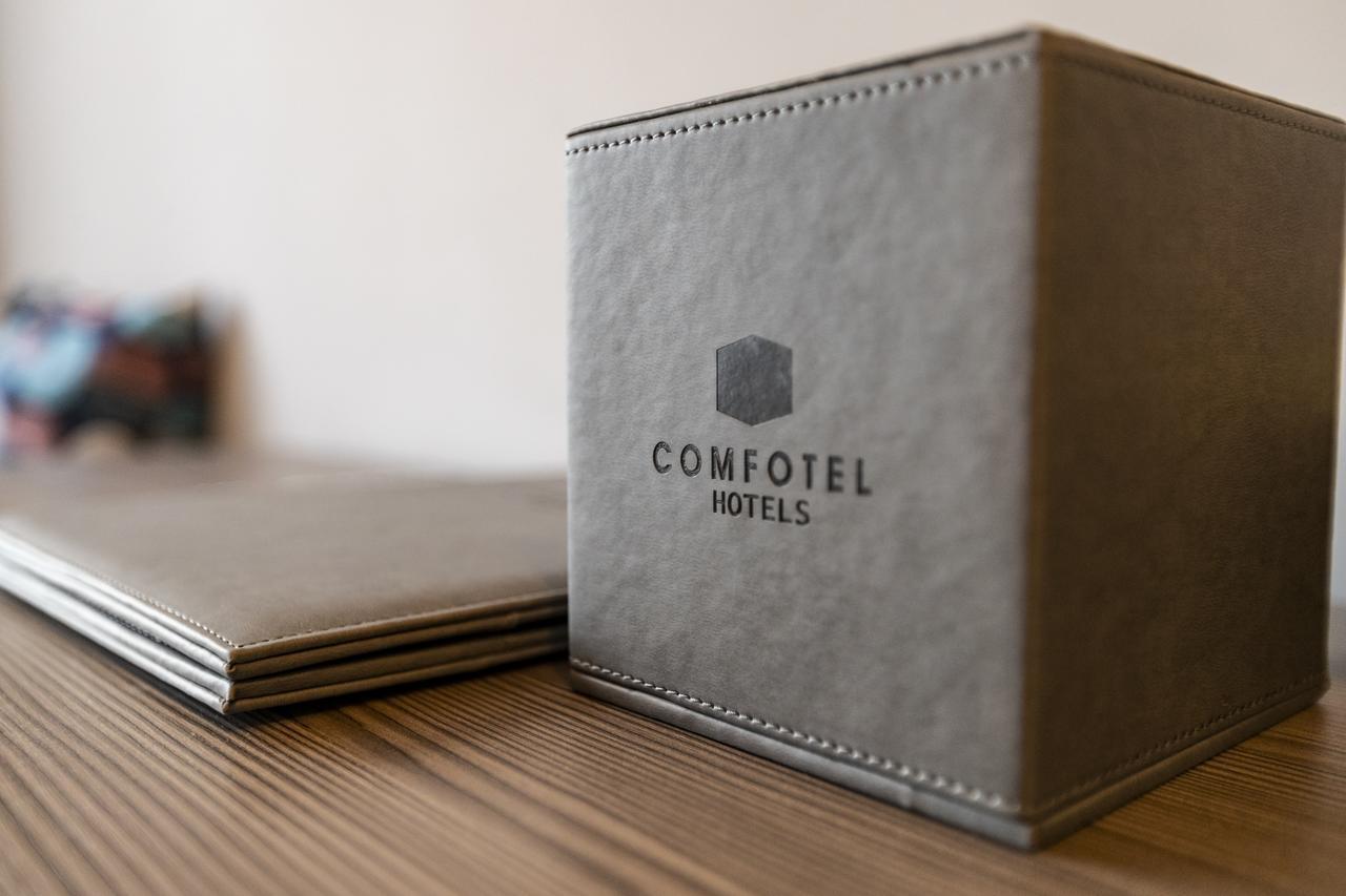 Comfotel PRPL Londra Esterno foto