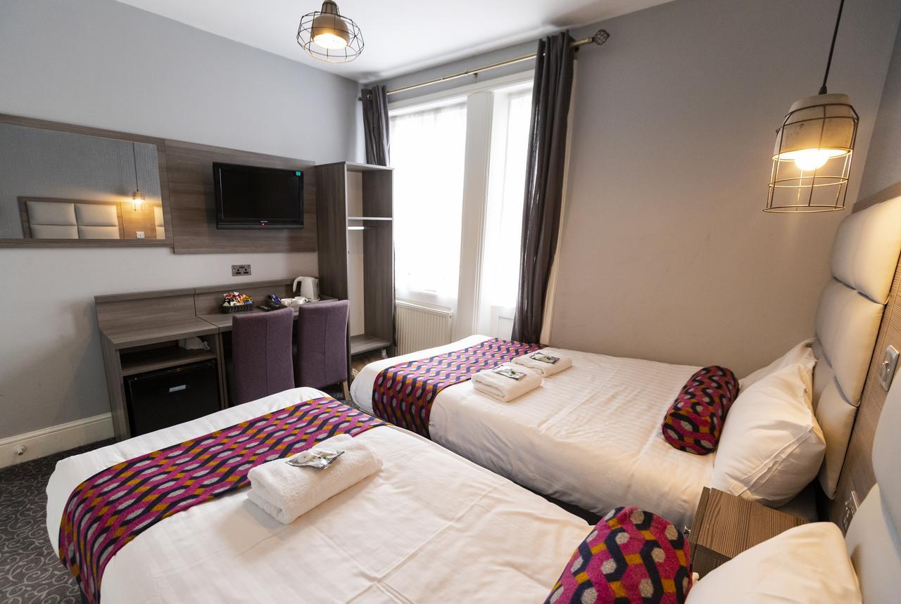 Comfotel PRPL Londra Camera foto
